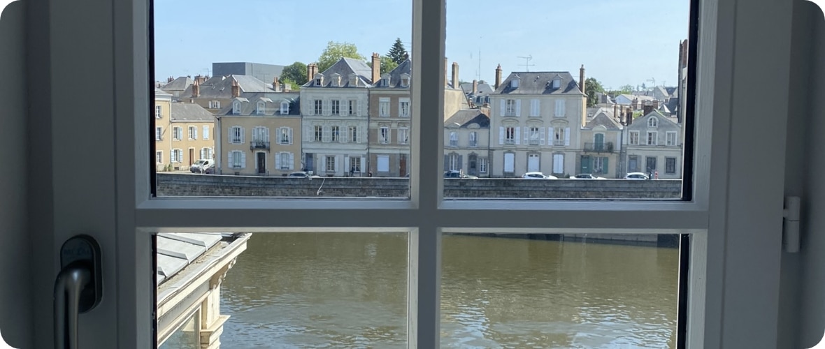 Vue fenêtre studio